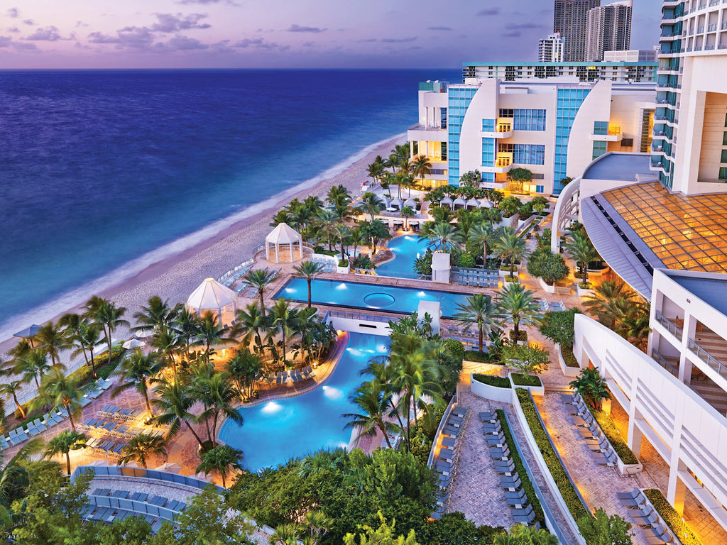 Diplomat Hotel & Beach Resort – Conference Block