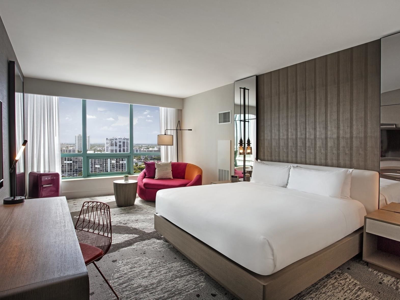 Diplomat Hotel & Beach Resort – Conference Block